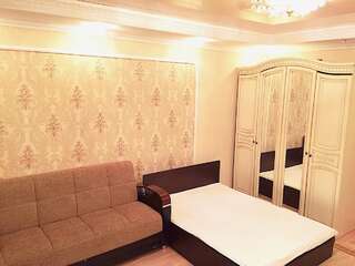 Апартаменты Vremena Goda Apartment in Astana Нур-Султан Улучшенные апартаменты-4